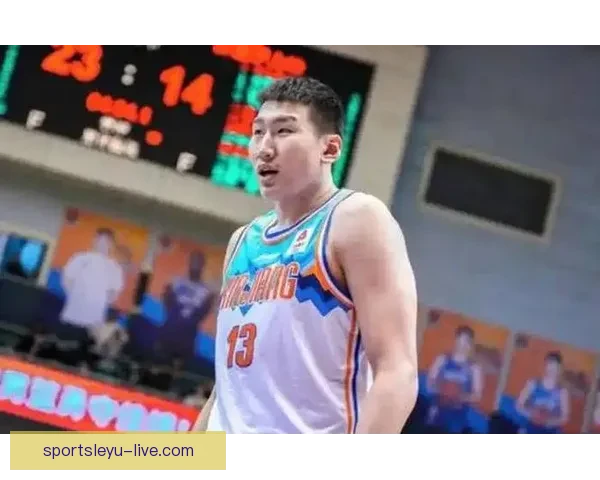 格兰谈伤病困扰一号位无奈李炎哲寄语球员专注自身发挥